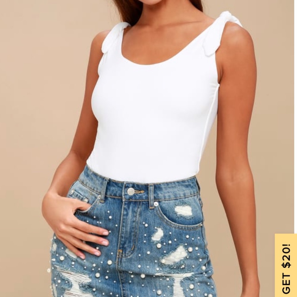 Lulu’s Pretty Please White Tie-Stap Bodysuit